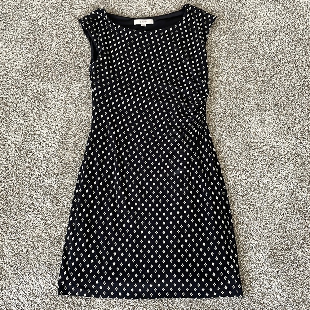 LOFT black cap sleeve above knee dress medium